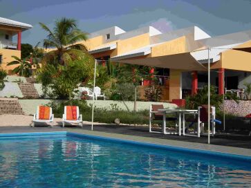 Don Genaro Apartment "M" Don Genaro Apartment "M"