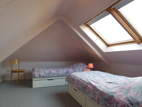 Schlafzimmer dachboden gestalten ~ kreative deko ideen und ...