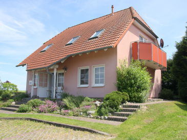 Ferienwohnung am Wasser mit Terrasse "MÜRITZWIESE"