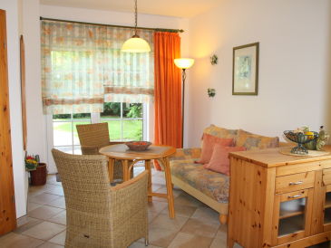 Ferienwohnung am Wasser mit Terrasse "MÜRITZWIESE"