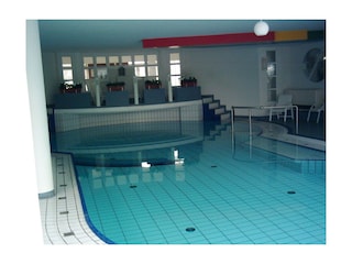 Schwimmbad im Haus