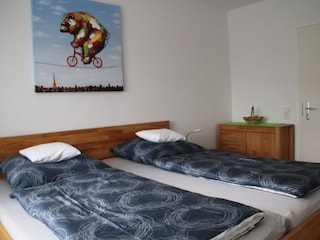 Eines der beiden Schlafzimmer