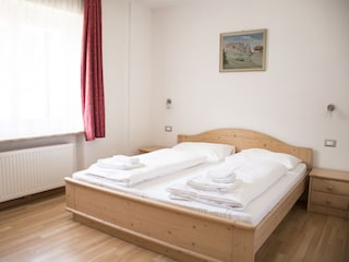 Schlafzimmer 3