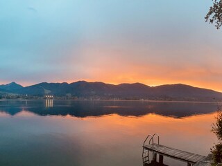 Herrlicher Sonnenuntergang am Steg vor unserem Haus