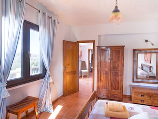 Schlafzimmer 2