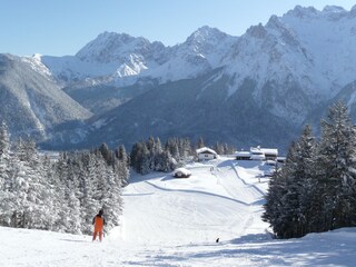 Blick auf Korbinianhütte und Karwendel