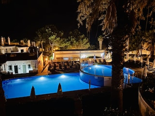 Abendlicher Blick vom Balkon