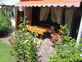 EG links -Terrasse