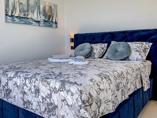 Das Schlafzimmer mit Doppelbett