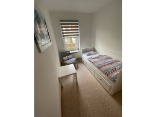 2. Schlafzimmer