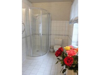 Bad mit Dusche