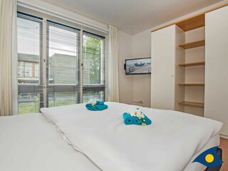 Schlafzimmer mit Doppelbett