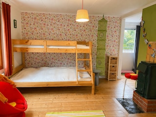 Schlafzimmer 1 mit Etagenbett - ein Kinderparadies