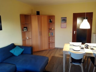 Unser helles, freundliches Wohnzimmer