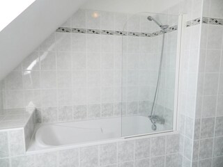 Bad OG mit Wanne