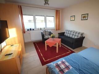 Schlafzimmer 2