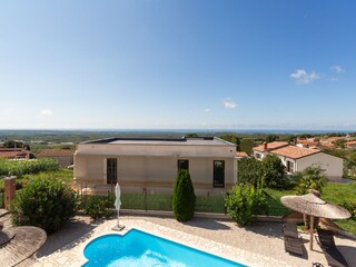 Villa Kastelir Document 43