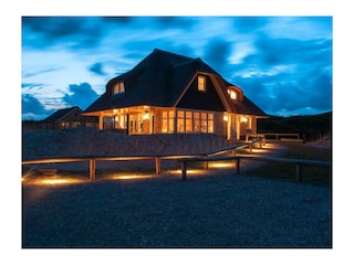 Villa Buren Outdoor Recording 1