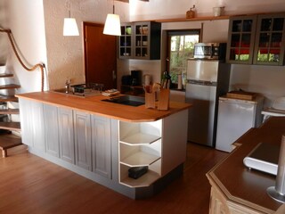 Neue Küchen mit Kochinsel