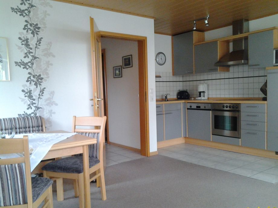 ferienwohnung waldblick, deutsche weinstraße frau gerlinde argesheimer Küchenzeile Aufteilung ~ ferienwohnung waldblick, deutsche weinstraße frau gerlinde argesheimer