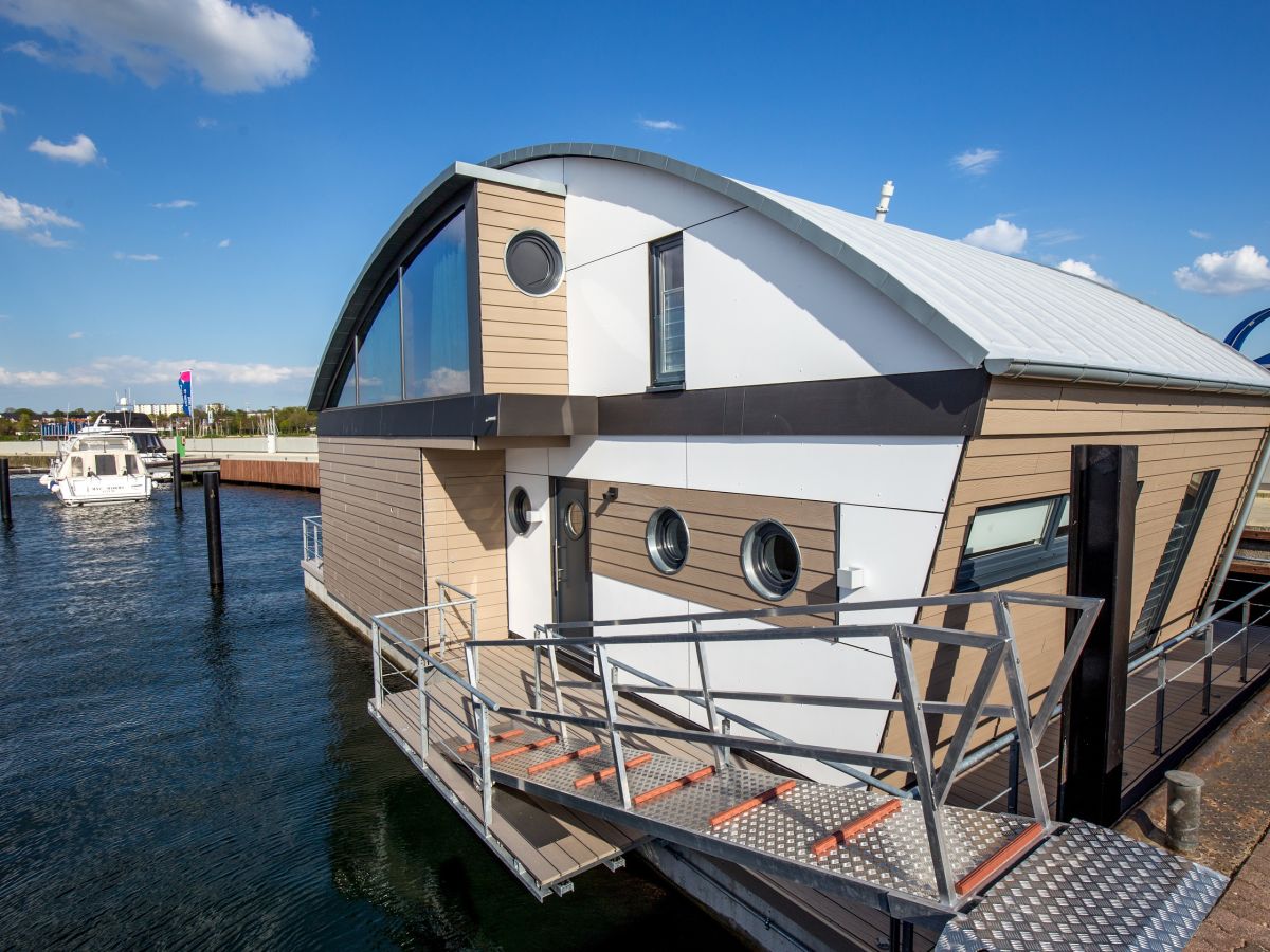 Ferienhaus Floating House der Luxusklasse!, Ostsee