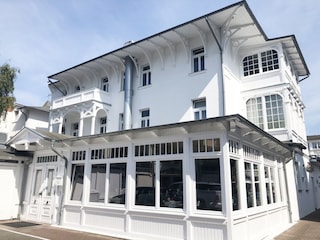 Rückseite der Villa Alba