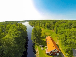 Fereinhaus direkt am Wasser