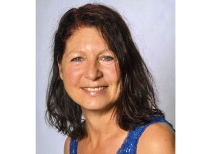 Frau Angelika Schramm