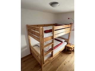 Schlafzimmer 4 Etagenbett für 2 Personen