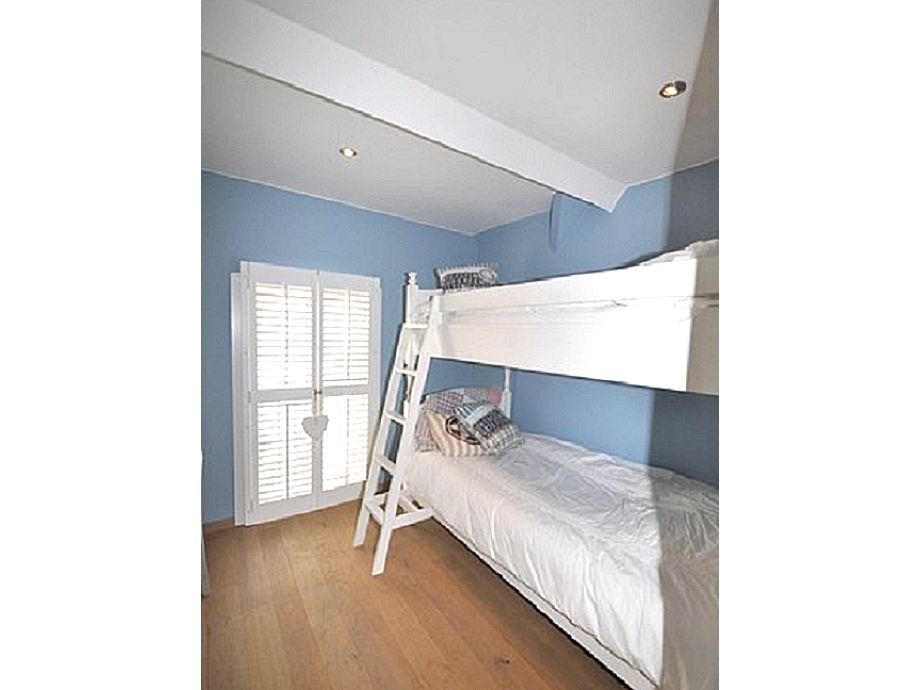 Traum Schlafzimmer Mit Pool sdatec.com