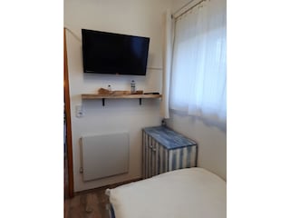 Jedes Schlafzimmer hat seinen eigenen Fernseher
