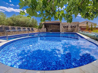 Appartamento per vacanze Linardići Registrazione all'aperto 4