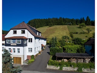 Frontansicht Pension