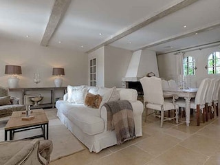 Villa Valbonne Caratteristiche 13