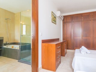 Finca Cala D'Or Features 40