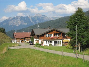 Ferienwohnung Nebelhorn im Haus Narzisse