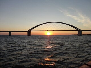 Sonnenuntergang unter der Sundbrücke
