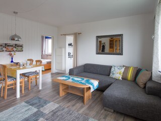 Gemütliches Wohn- und Esszimmer