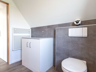 Badezimmer mit Rainshower - Dusche