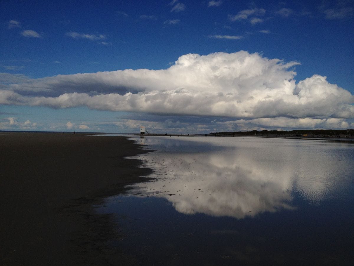 Wolke am Strand