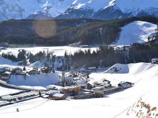 Niederthai und rechts oben der Sonnenhof