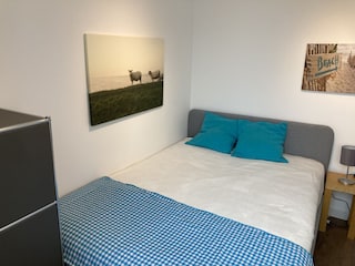 Kleines Zimmer Bett 140x200