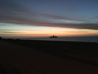 letzte Fähre aus Amrum beim Sonnenuntergang