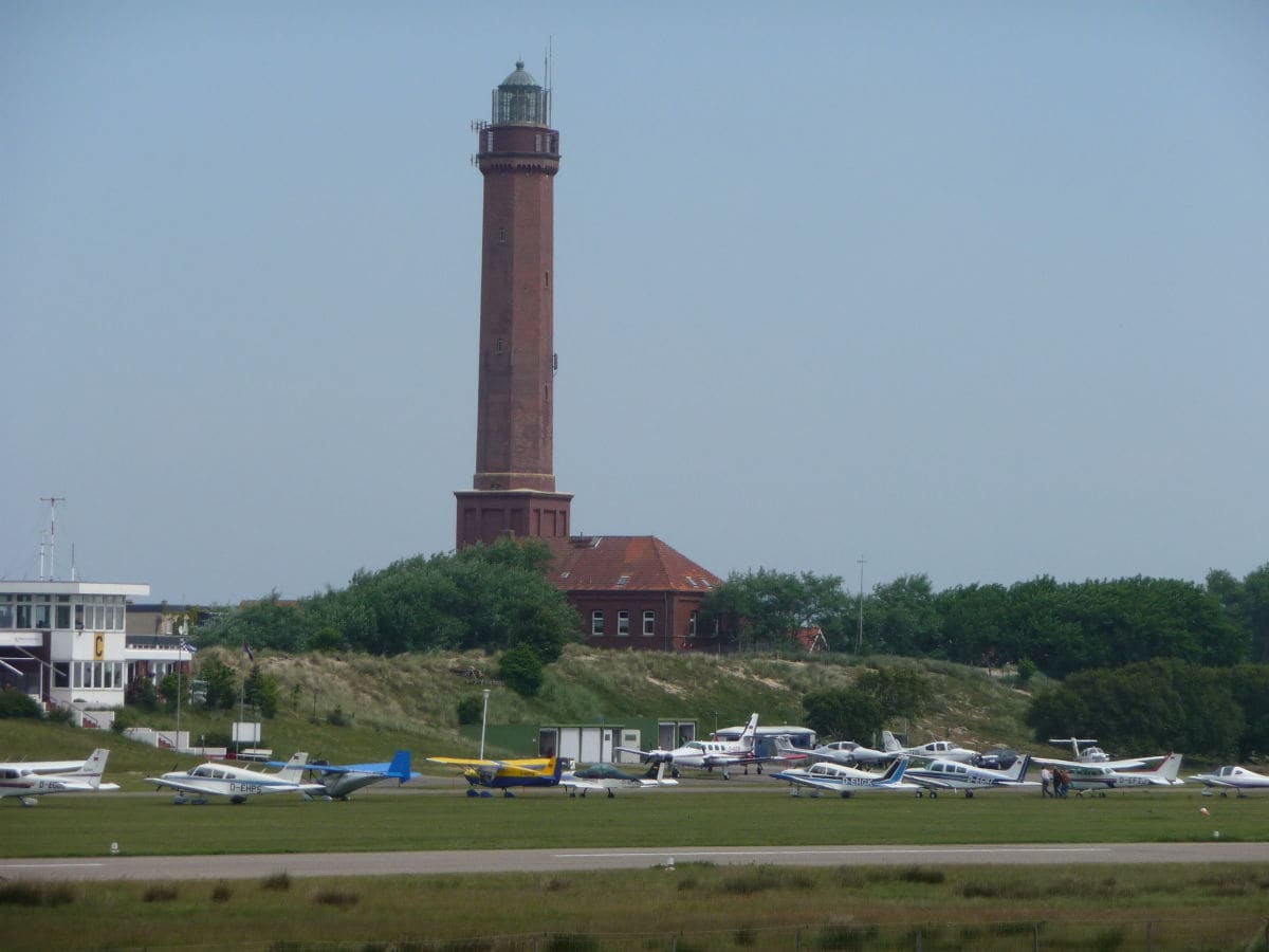 Unser Inselleuchtturm am Flugplatz