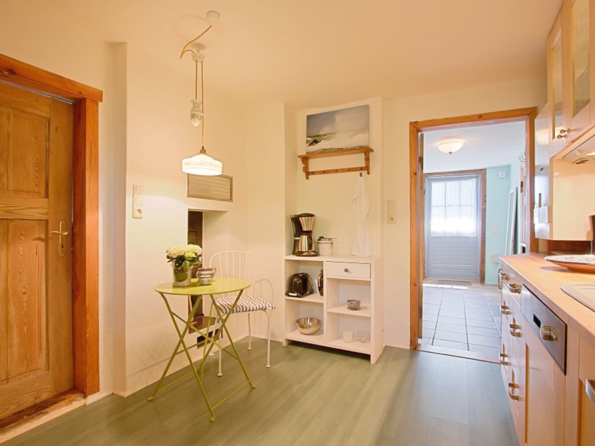 Ferienwohnung 2 im Haus Enking, Ahrenshoop, Frau Jenny ...