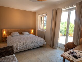 Villa Grasse Caratteristiche 17