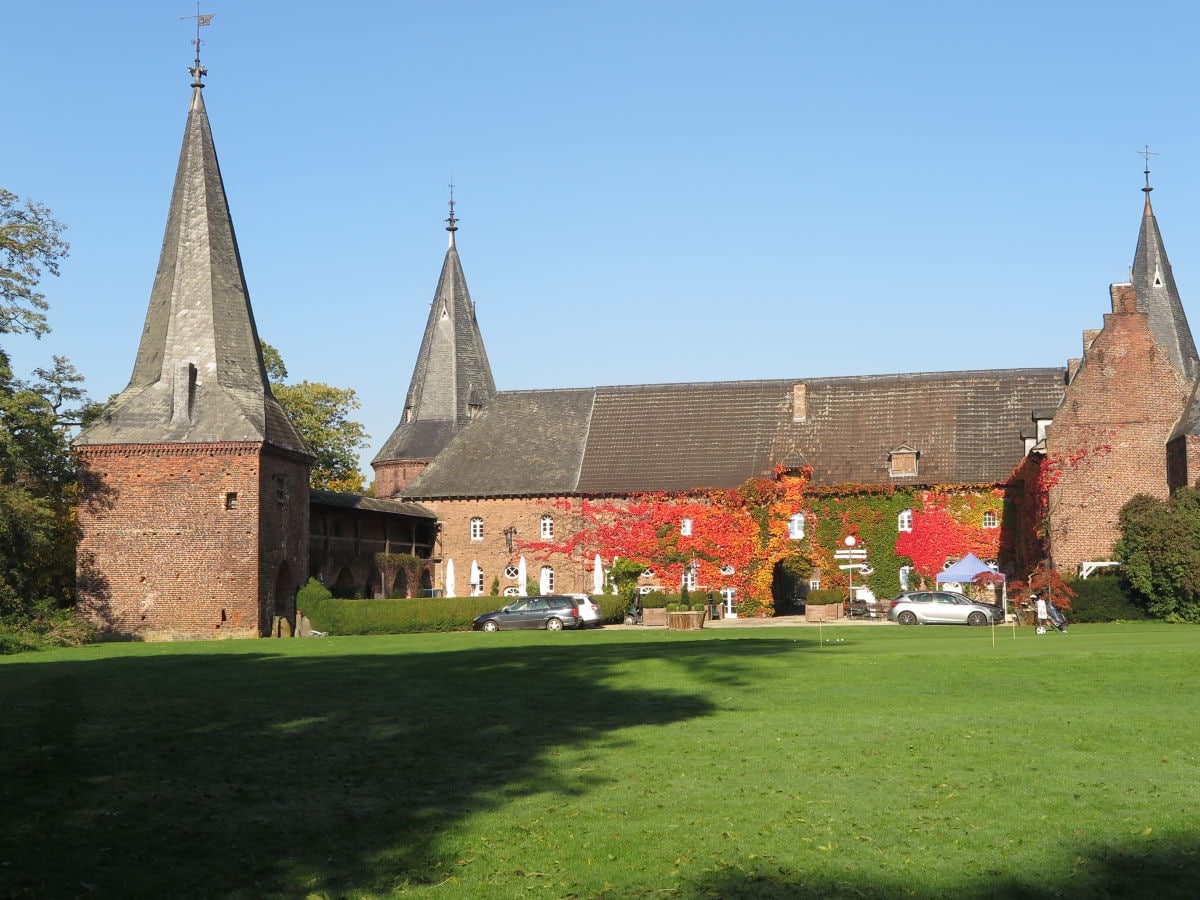 Schloss Haag am Golfplatz