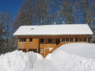 Winter pur ...! Schlitten und Rodel im Haus ...