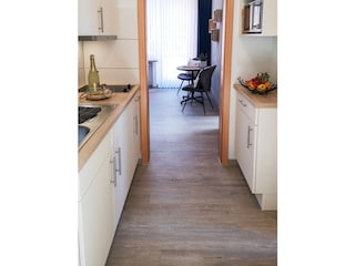 Ihre "Lachmöwe" Küche inkl. Mikrowelle und Ceranfeld