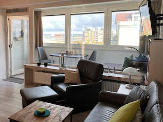 Wohn-/Schlafraum mit Blick auf den Seglerhafen